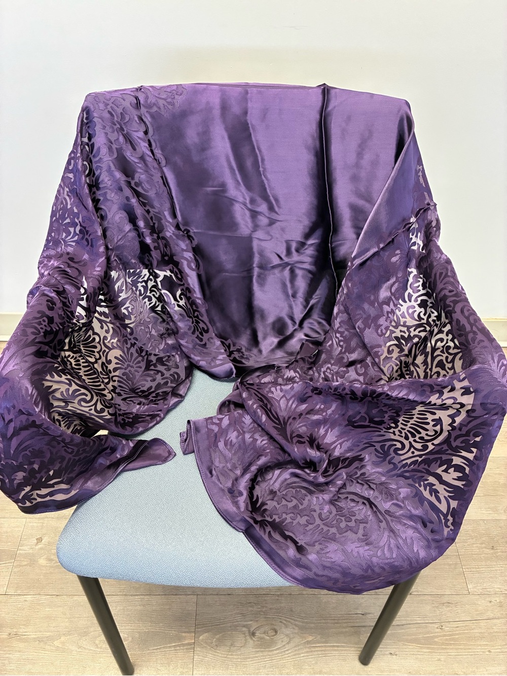 Lauren Ralph Lauren Purple Silk Blend Burnout Damask Shawl Scarf Wrap